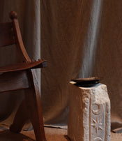 Tabouret Vigie en pierre de Guillaume Campredon