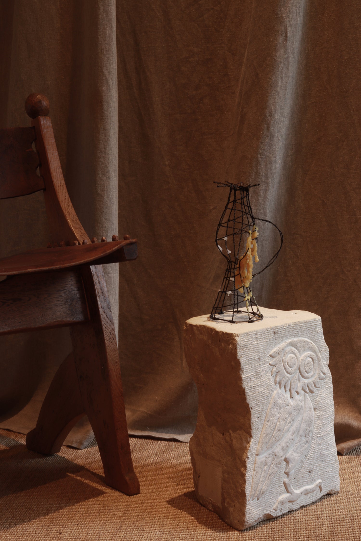 Tabouret Vigie en pierre de Guillaume Campredon