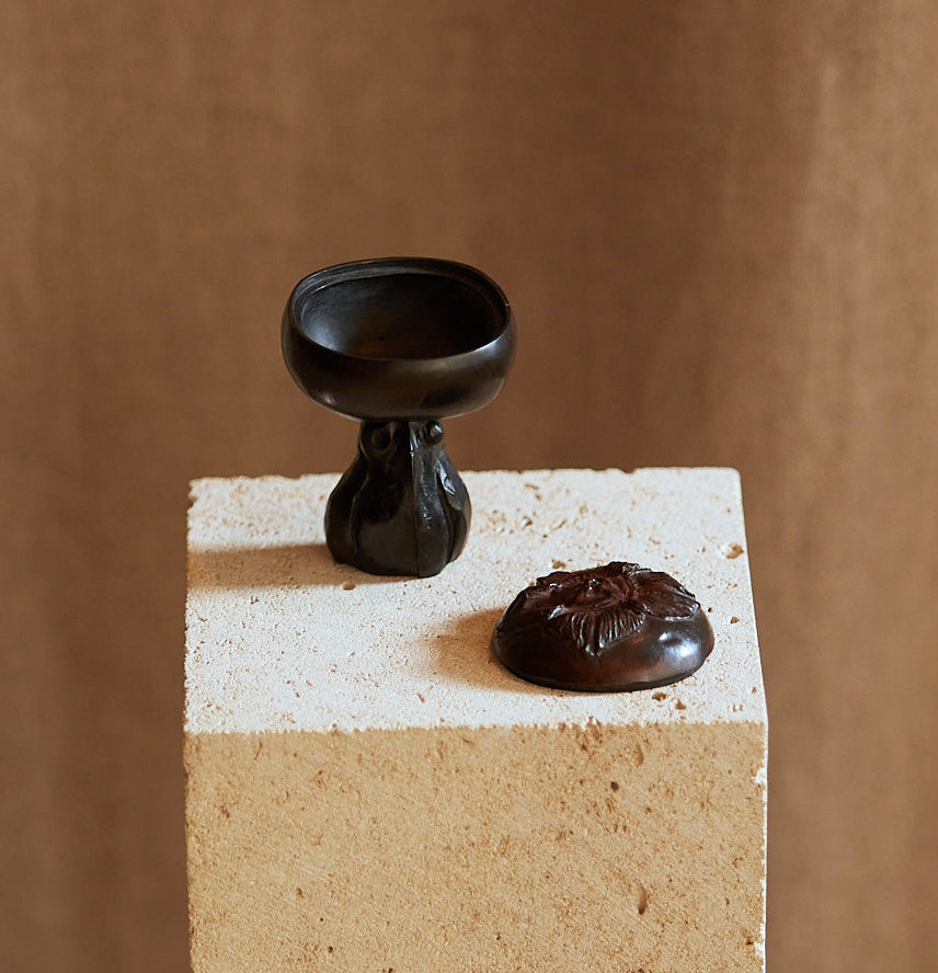 Petite sculpture boite de Victor Guedy