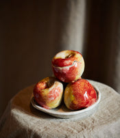 Coupe pommes rouges de Claire Lézier