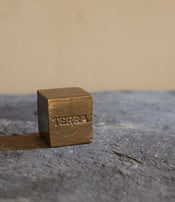 Savon de Marseille en bronze de Victor Guedy