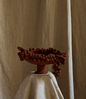 Coupe en raphia de Natalia Brilli