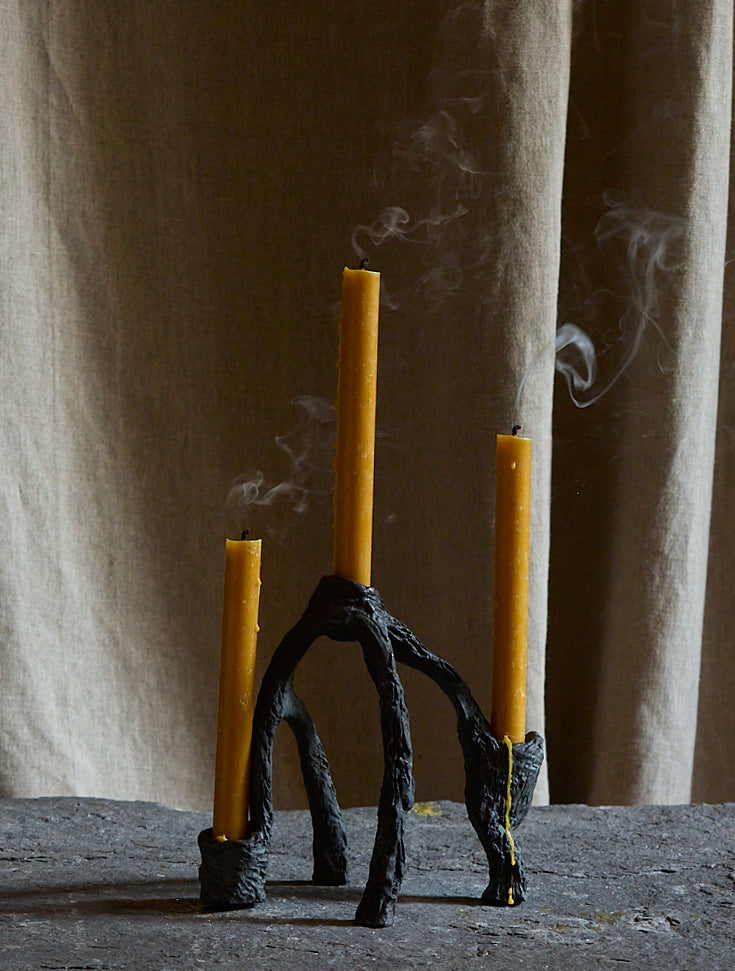 Bougeoir en bronze d'Ema Pradère