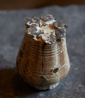 Petit vase en grès de Benjamin Dosgheas