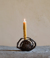 Spider crab candle holder by Chloé Valorso