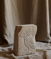 Tabouret Vigie en pierre de Guillaume Campredon