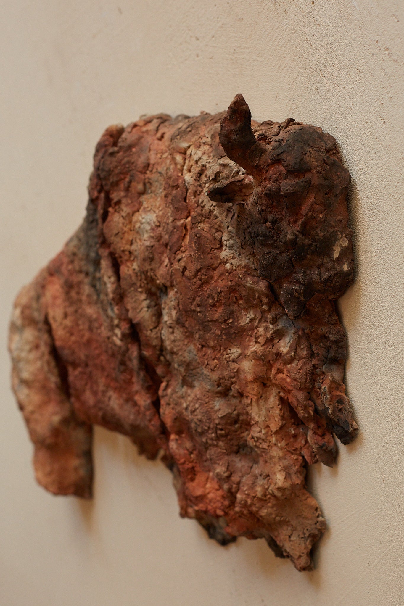 Three-part wall bison by Ule Ewelt 