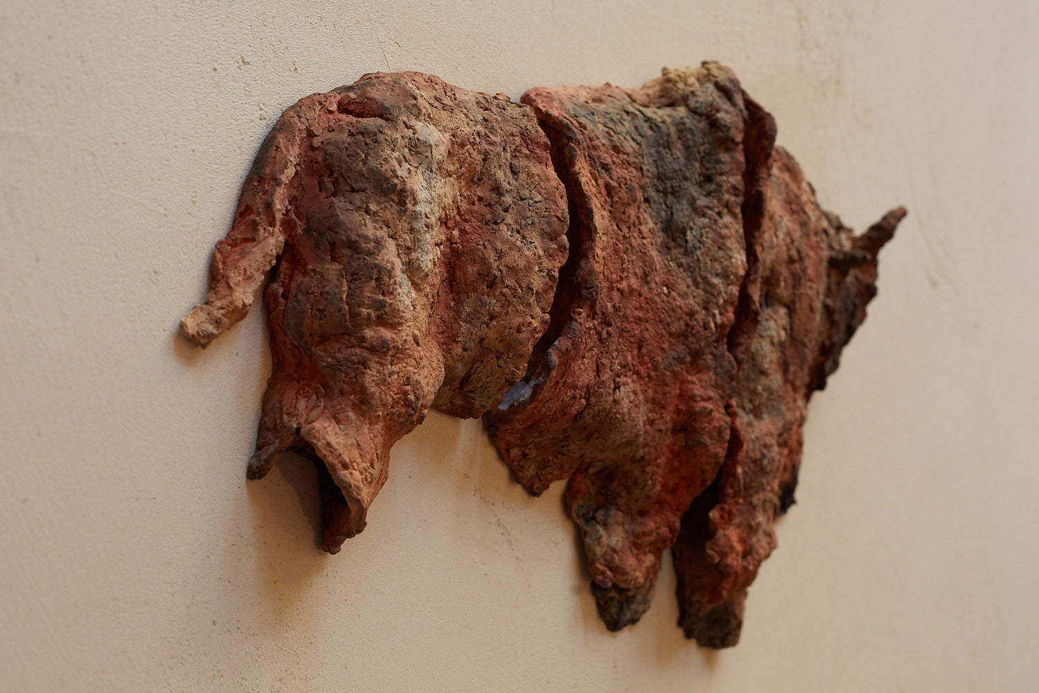 Three-part wall bison by Ule Ewelt 