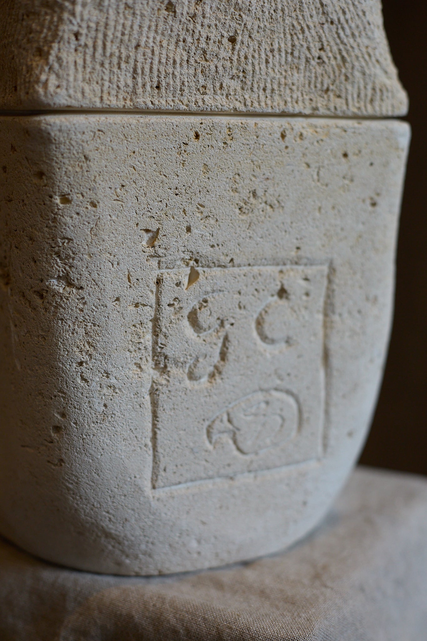 Serket, vase canope de Guillaume Campredon