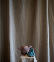 Théière et tasses Cerulean Tail I de Tülay Kulbay.
