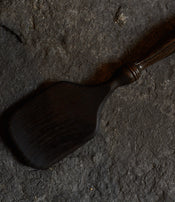 Spatule en bois de Daisuke Uetsuki