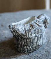 Sculpture "A thread of nostalgia n°2" de Grete McNorton