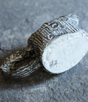 Sculpture "A thread of nostalgia n°2" de Grete McNorton