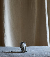 Petite sculpture "A stitch in time n°1" de Grete McNorton