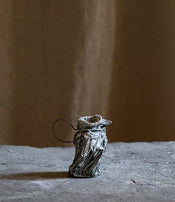Petite sculpture "A stitch in time n°1" de Grete McNorton