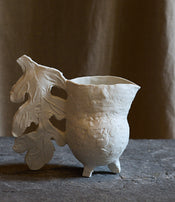 Grand pichet ou vase "Flora’s Stream" de Tülay Kulbay