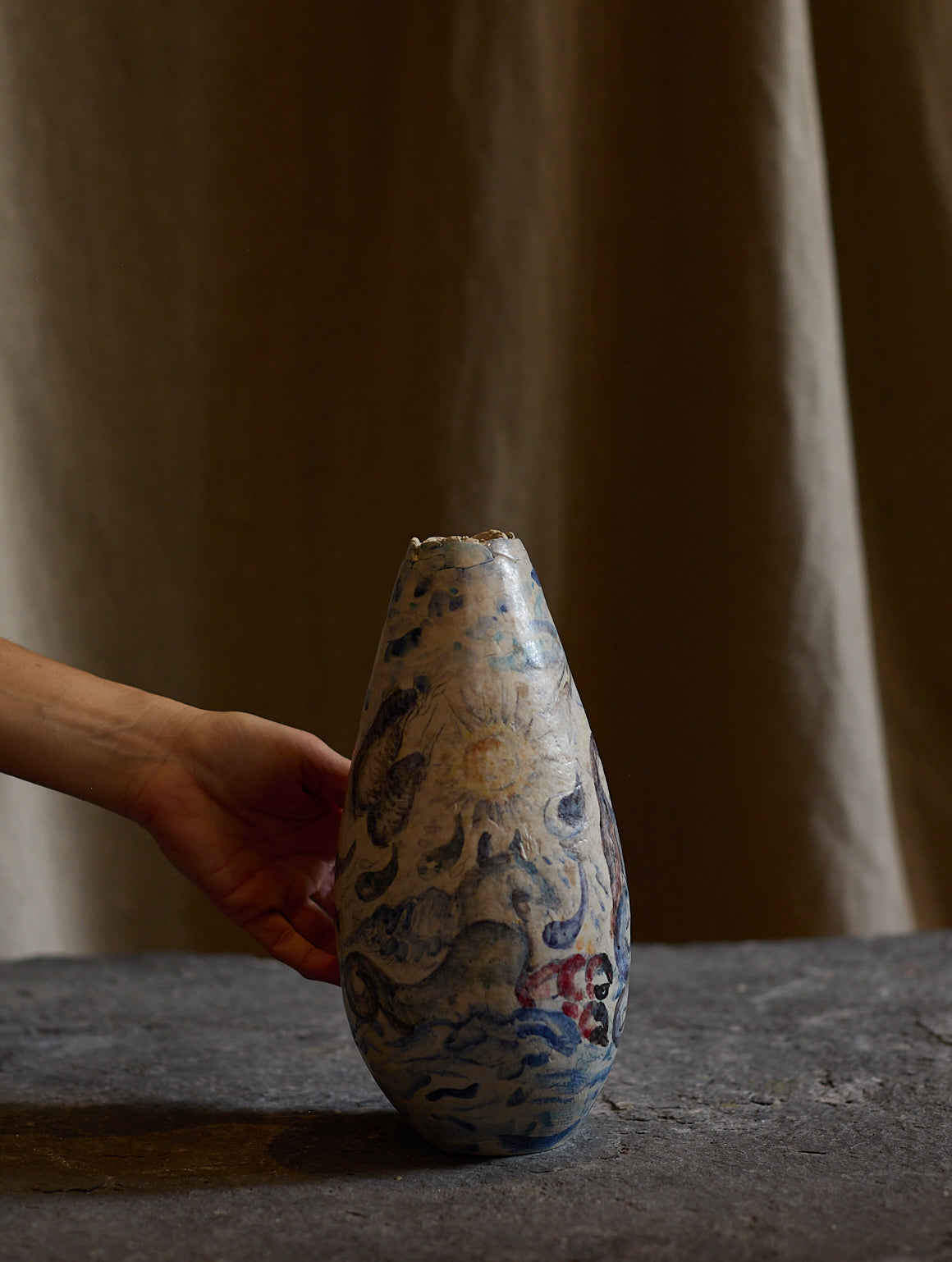 Vase "Embodying Rusalka" de Tülay Kulbay