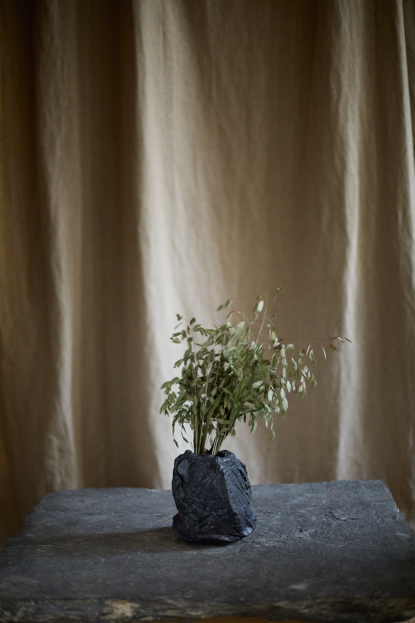 Vase en céramique d'Ema Pradère