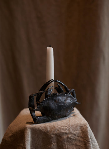 Crab candle holder by Chloé Valorso 