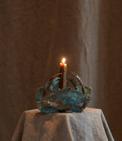 Crab candle holder by Chloé Valorso