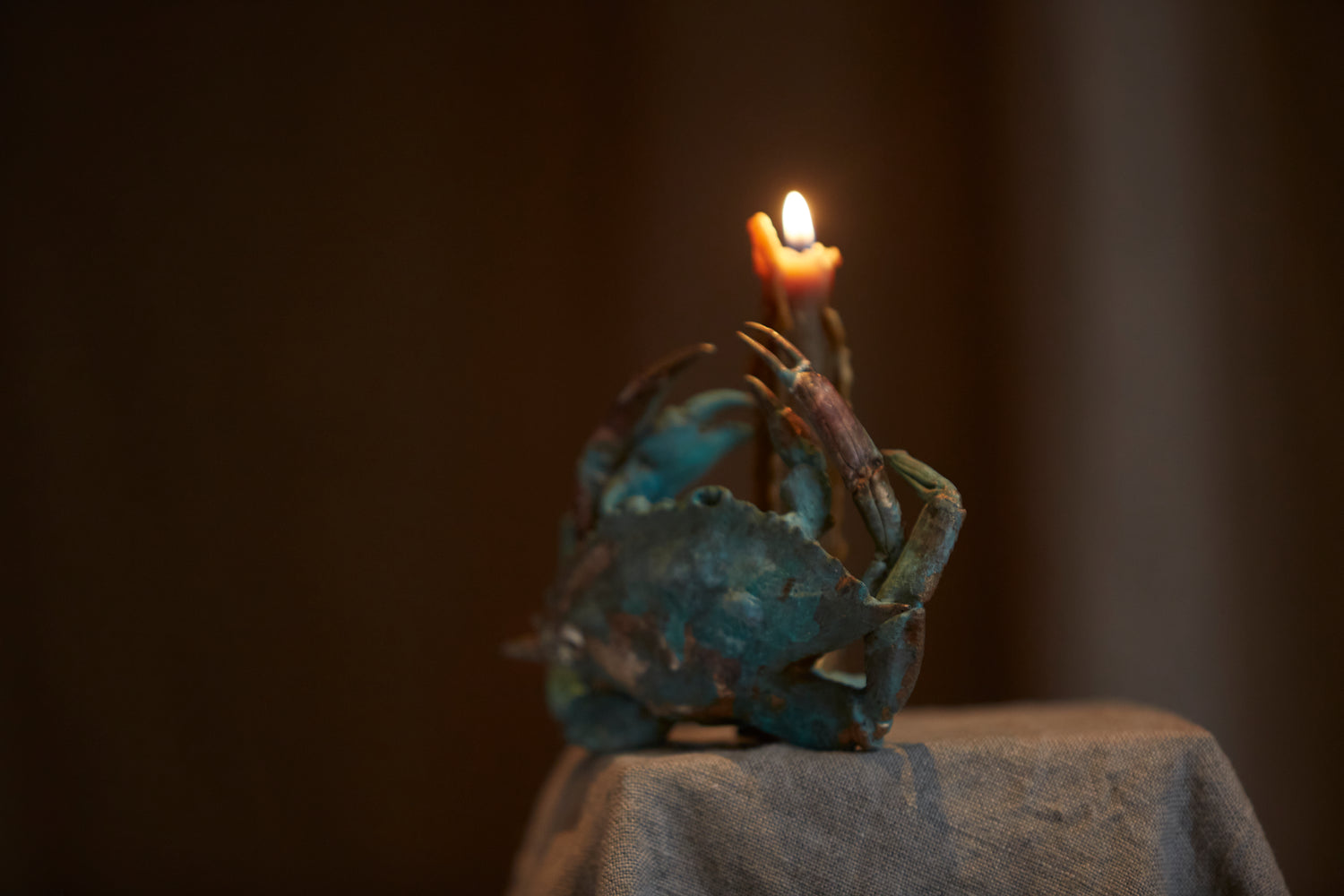 Crab candle holder by Chloé Valorso