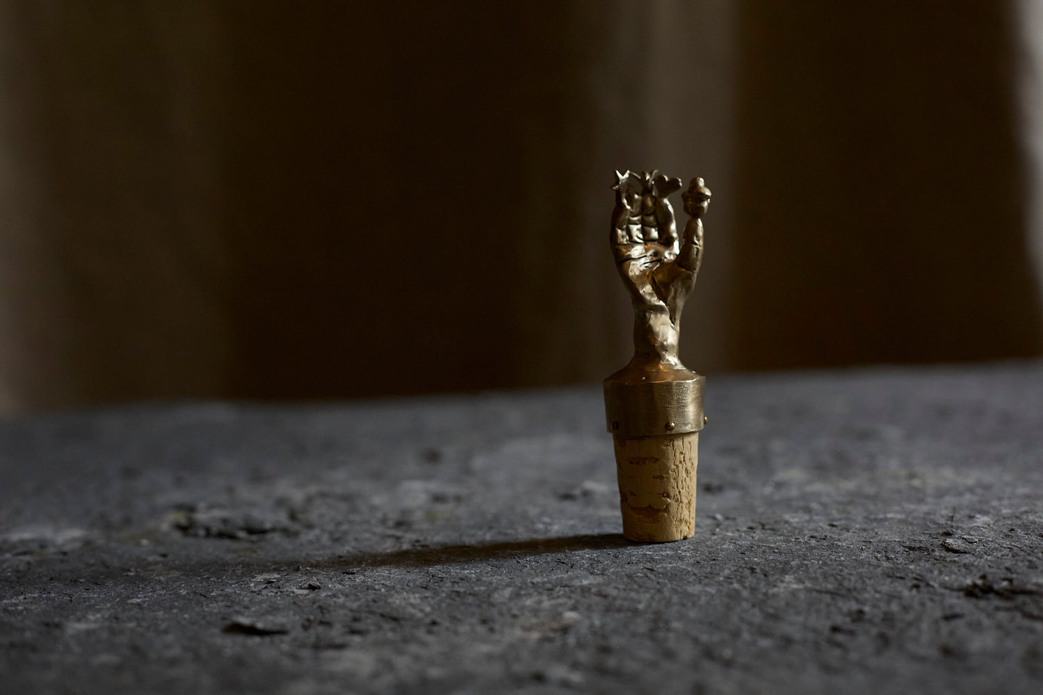 Bouchon de bouteille de Zoé Mohm en collaboration avec l'Oeil de KO.