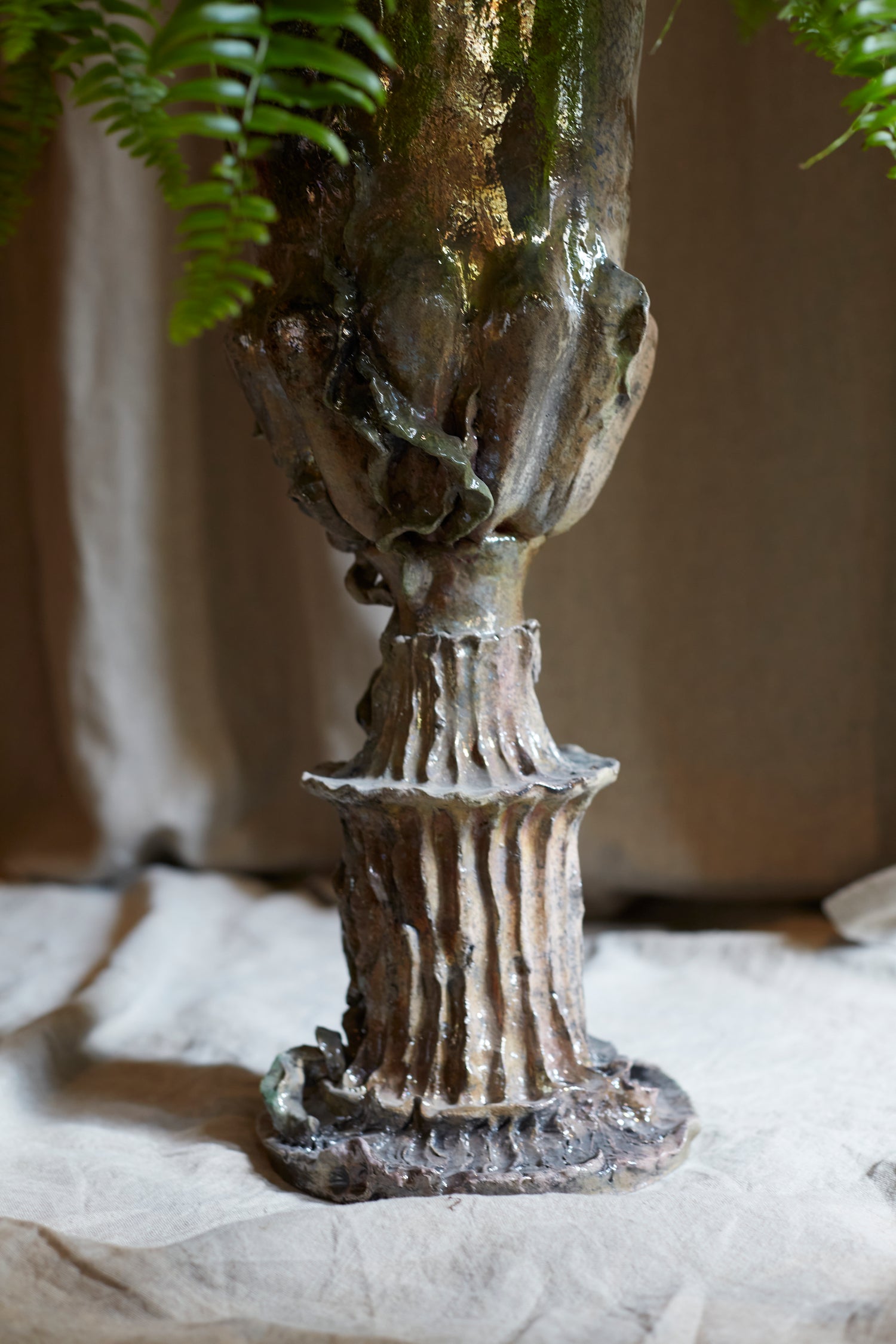 Grand vase Médicis de Bella hunt & Dante Di Calce