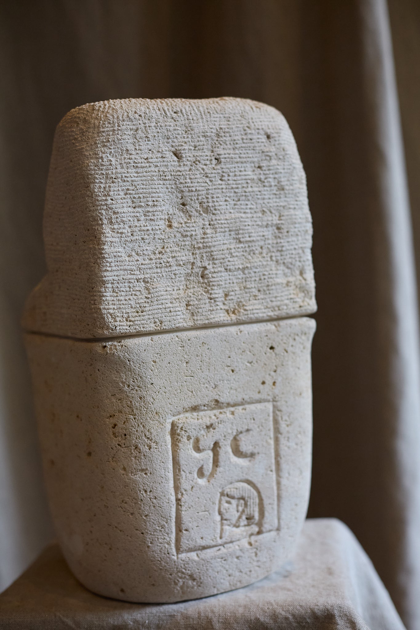 Amset, Vase canope de Guillaume Campredon