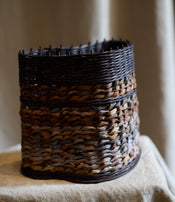 Kurv IV d'Ingrid Becker