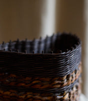 Kurv IV d'Ingrid Becker