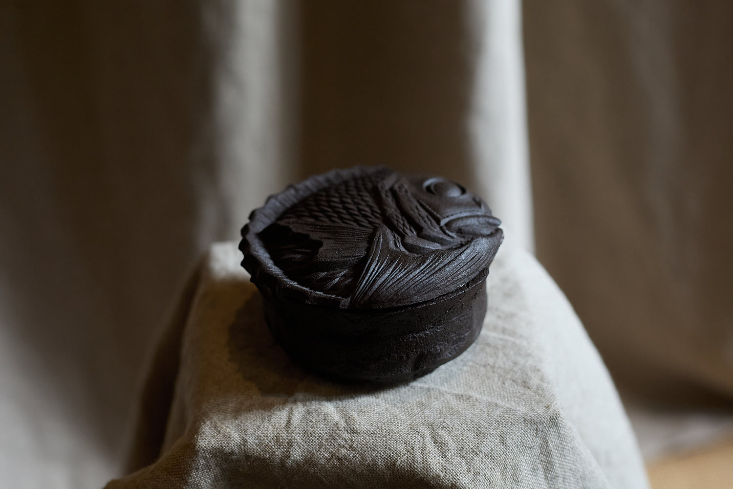 Fish box by Inalterra 