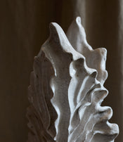 Vase uncanny Depths de Bella Hunt & Dante Di Calce