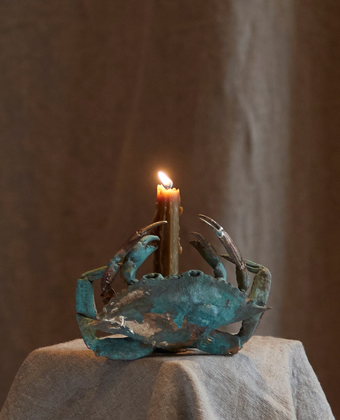 Crab candle holder by Chloé Valorso