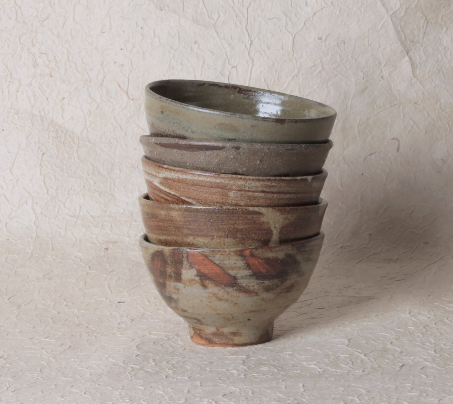 Stoneware bowls by Marie Lautrou