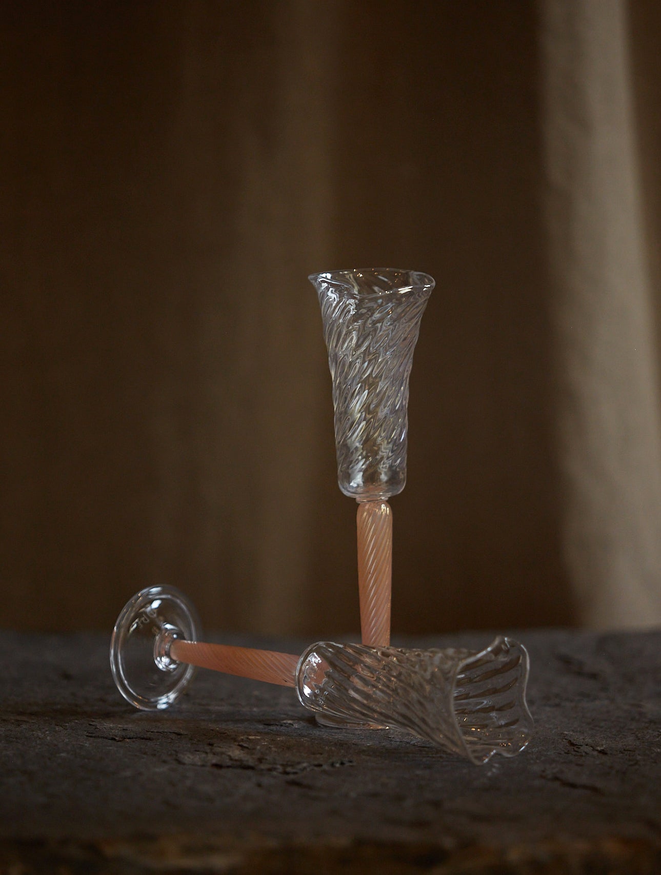 Champagne flutes from Maison Pelletier Ferruel in collaboration with l’Oeil de KO  