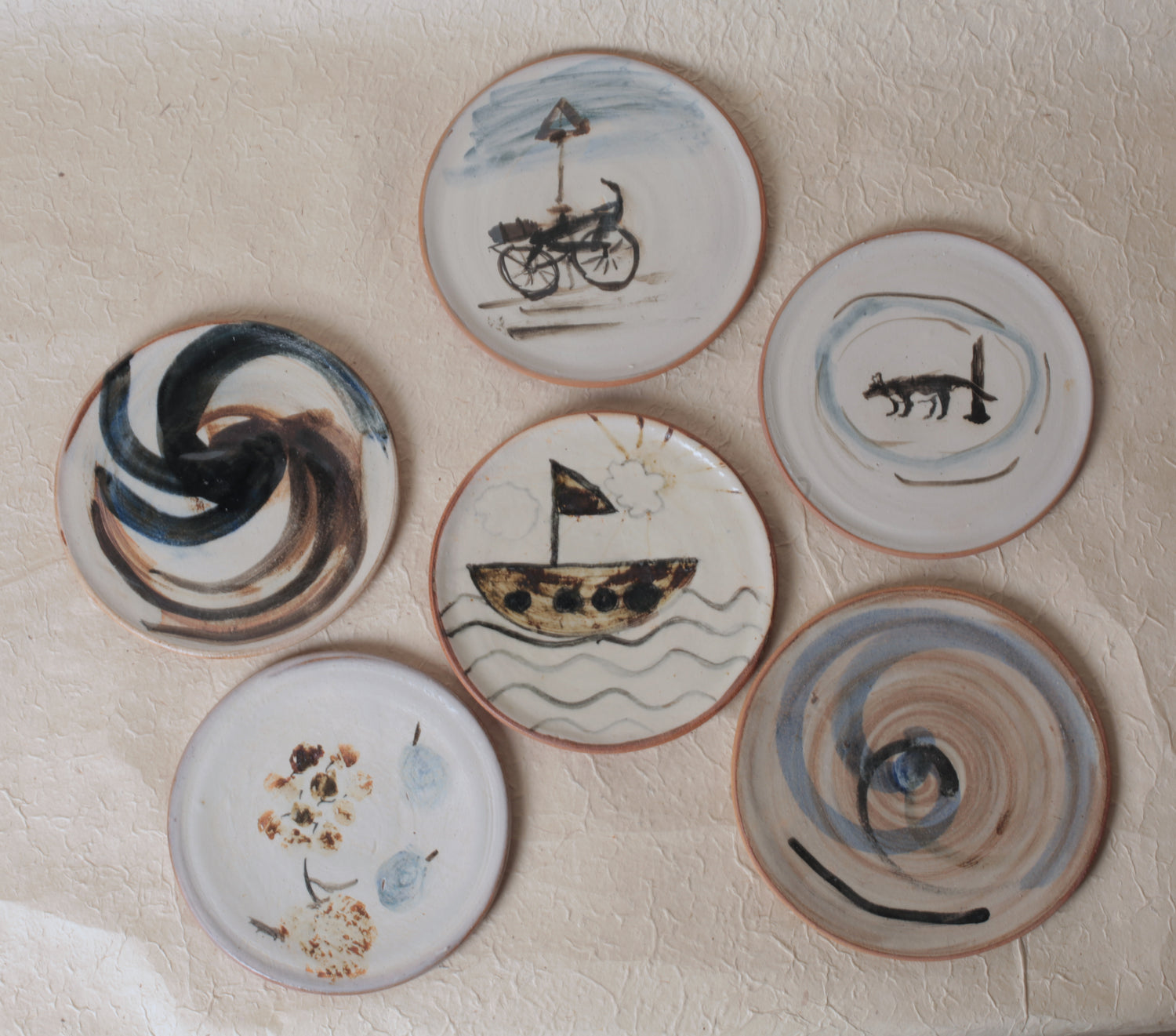 Stoneware plates by Marie Lautrou