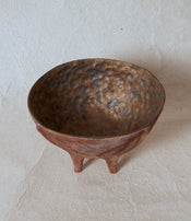 Four-legged hammered bowl