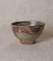Stoneware bowls by Marie Lautrou