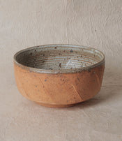 Stoneware salad bowl by Birgit Knupfer