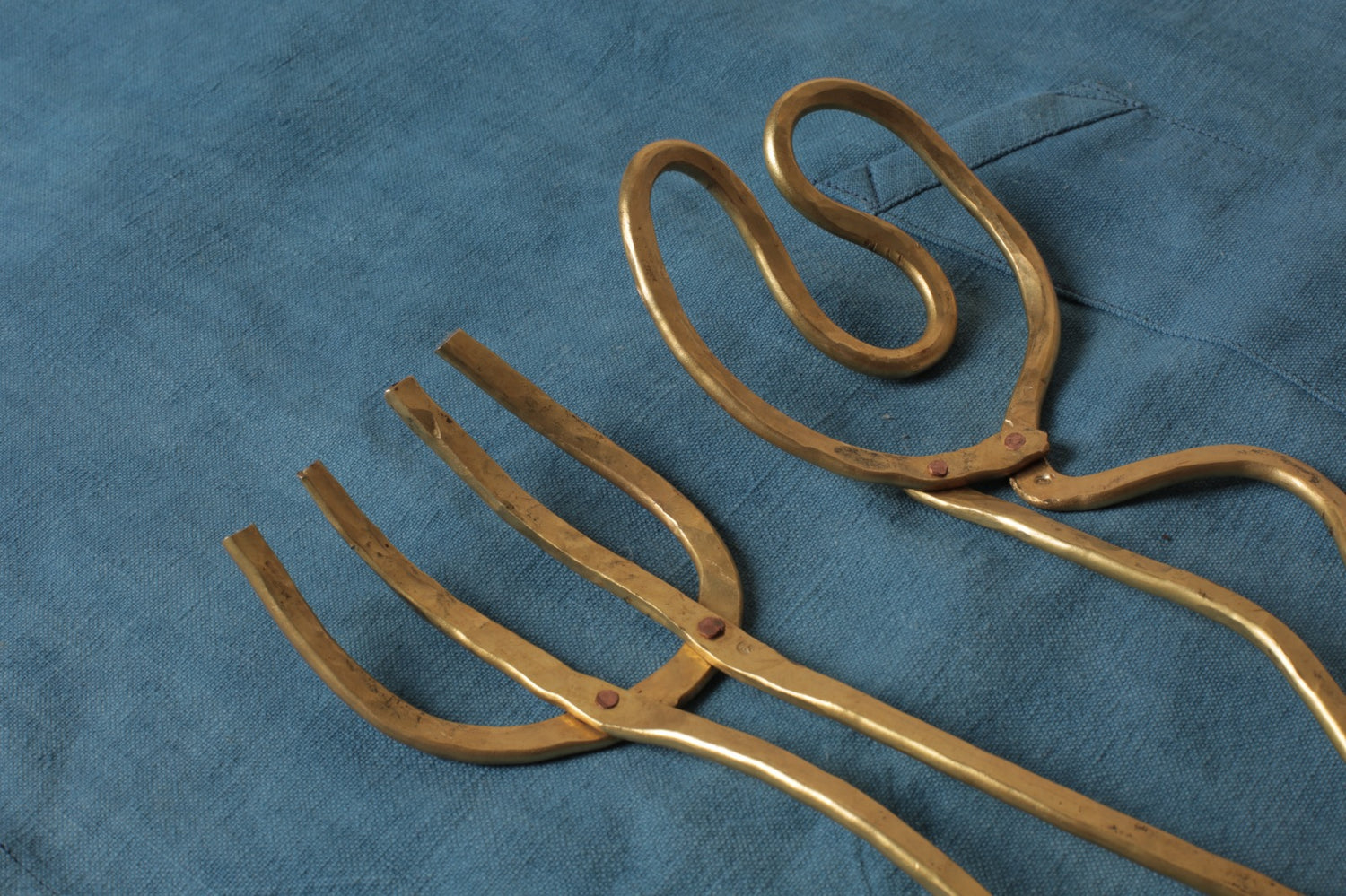 Pair of salad servers by Sebastião Lobo