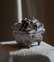 Small glazed stoneware box by Le Ruisseau  