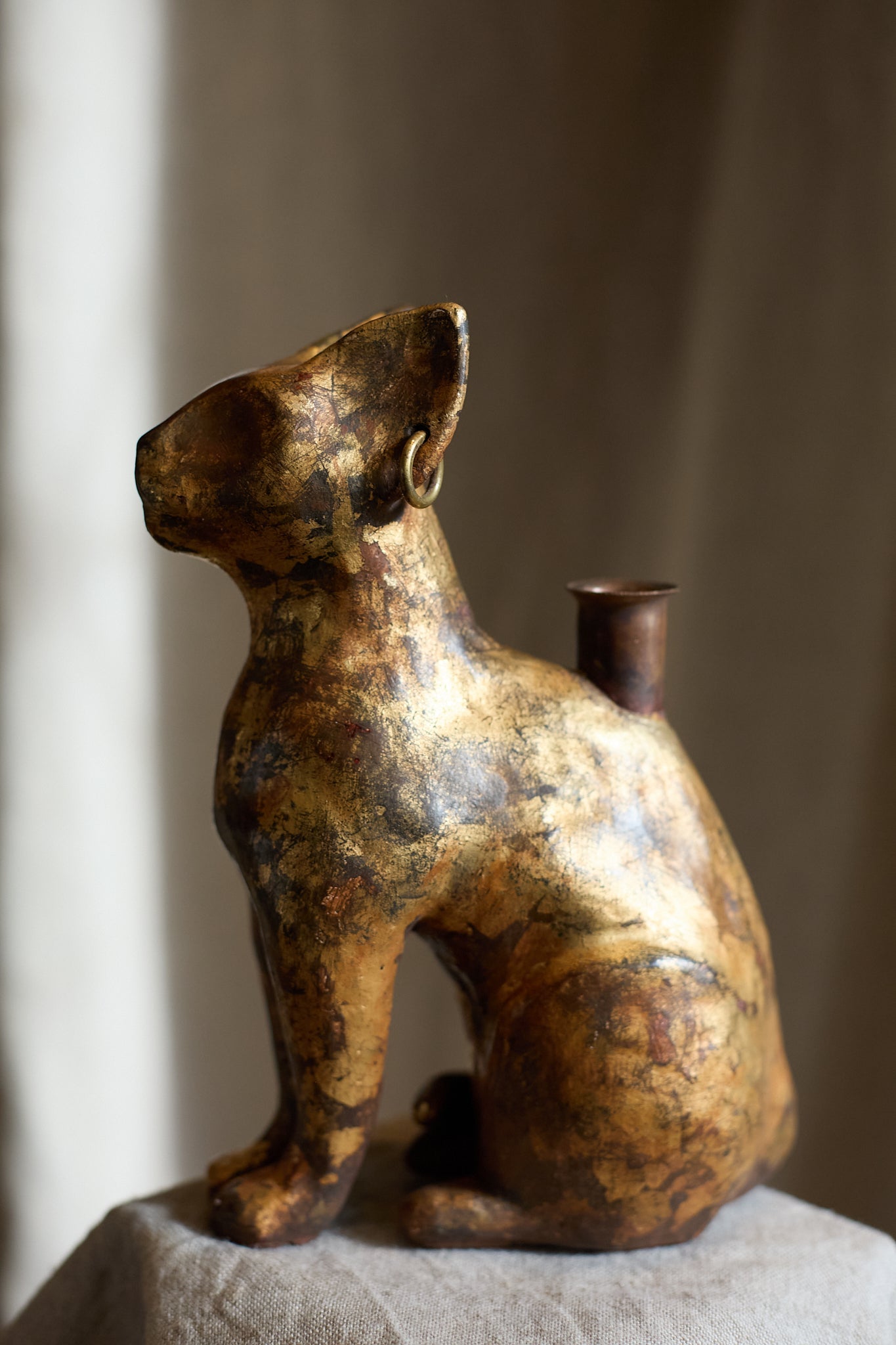 Cat candle holder by Eloïse Van der Heyden  